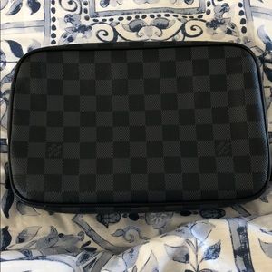 LV Graphite Damier GM authentic